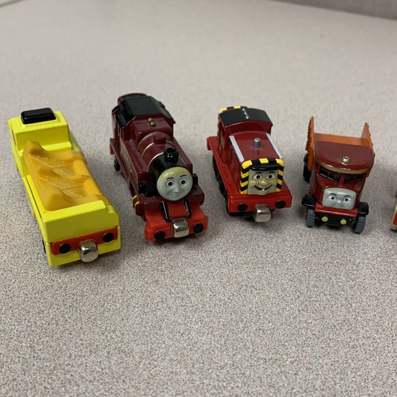 Thomas and Friends Diecast Magnetic Take Along train lot of 8 SALTY TOBY ARTHUR - Picture 5 of 11